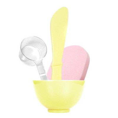 KIOKODaudzfunkcionālais balzams ar medu un karalisko propolisu ādas mirdzumam JM Solution