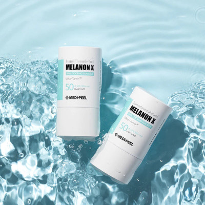 KIOKOMedi Peel Melanon X Hyal Охлаждающий солнцезащитный стик 23 г (SPF50+ PA++++)