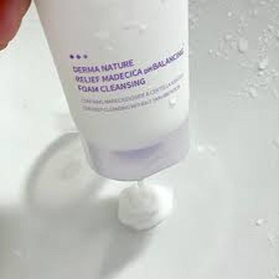 KIOKO-Celimax Derma Nature Relief Madecica pH Balancing Foam Cleansing